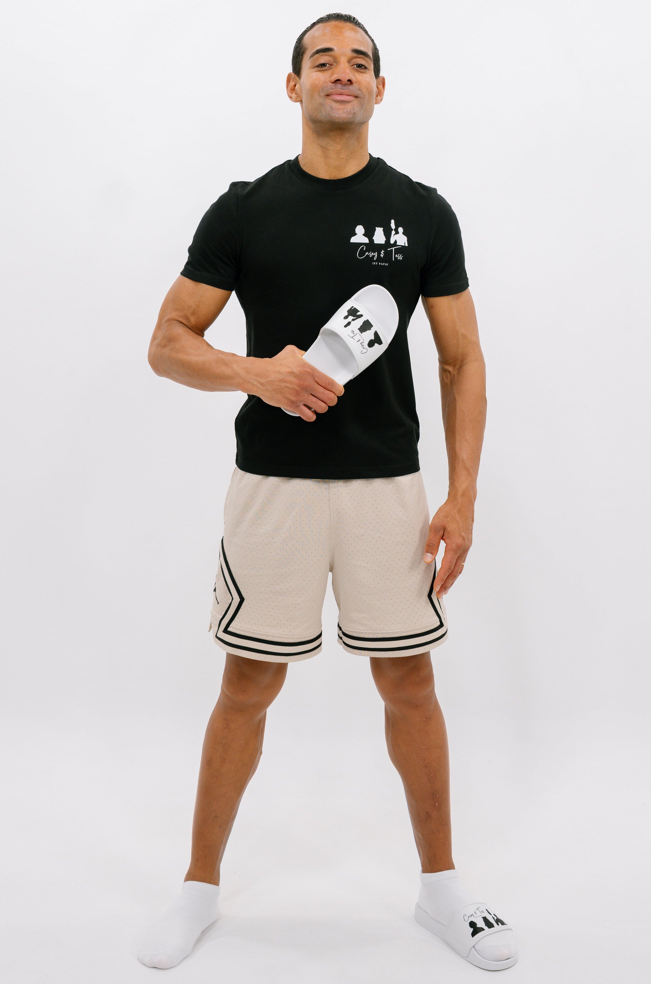 T-shirt officiel unisexe noir "Casey & Tess (et papa)"